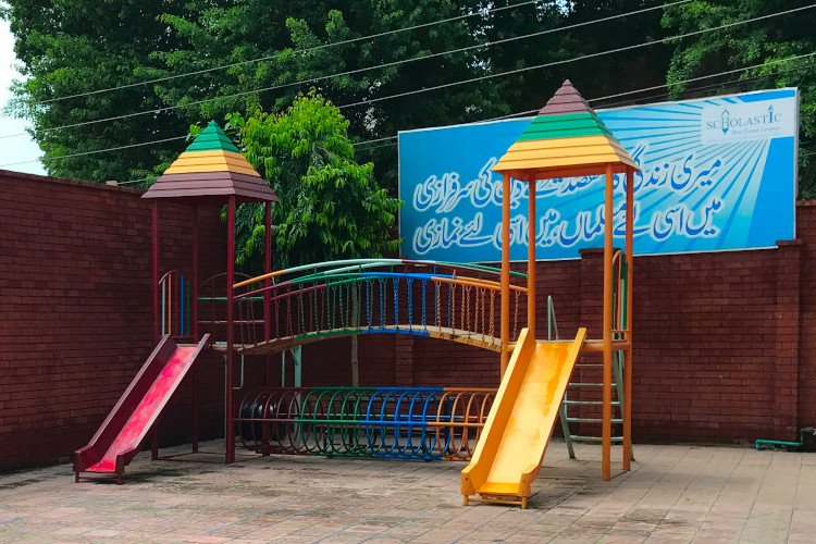 A swing for preschoolers at the courtyard that spans about 3000 square feet 